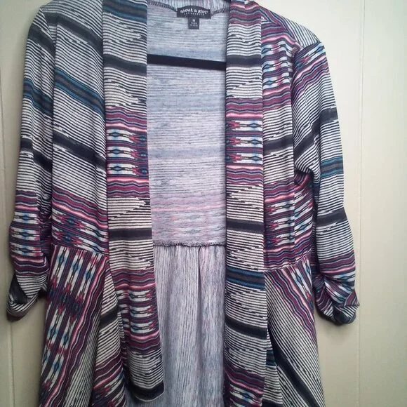 About A Girl Open Front Blouse Top M 3/4 Sleeve Stripe Colorful - Picture 11 of 13
